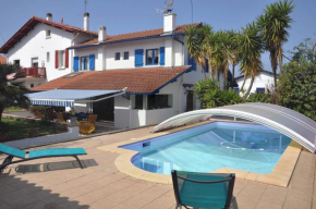 Villa avec piscine a Hendaye